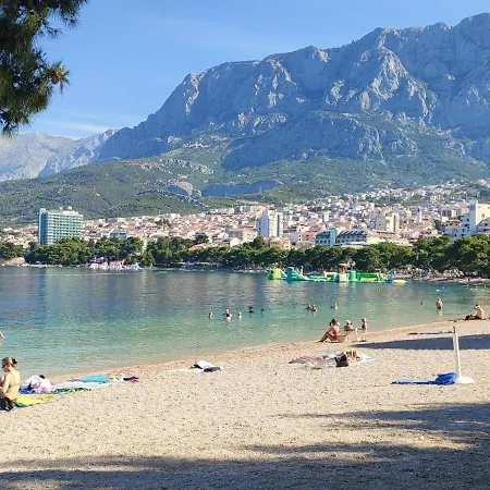 Marica I Ivo 2 * Makarska